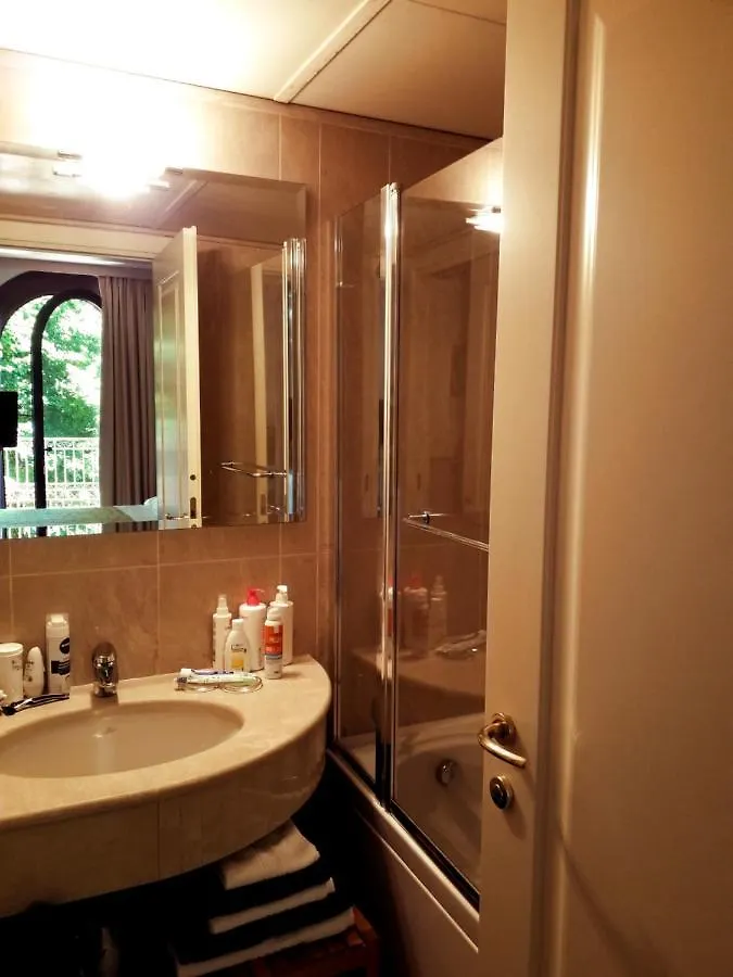 Al Melograno - Room & Breakfast Bologna