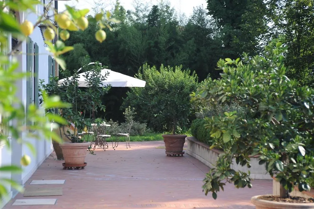 Guest house Al Melograno - Room & Breakfast Bologna Italy